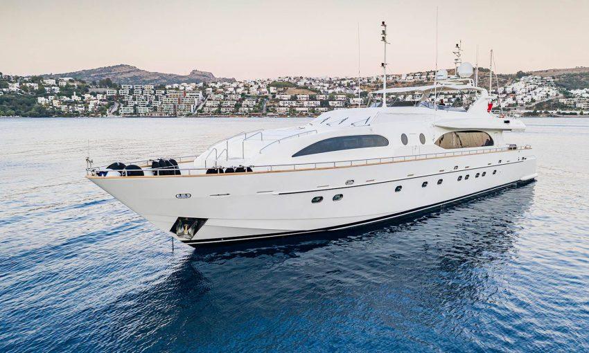 Photo #1 - Falcon (Motorboat 35M) en  - 3189