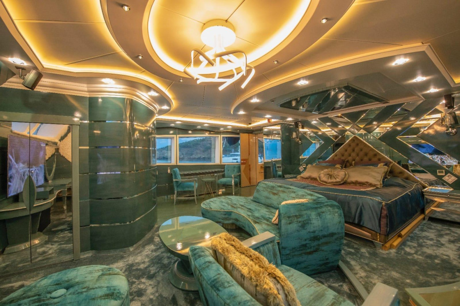 Motoryacht DS - 1