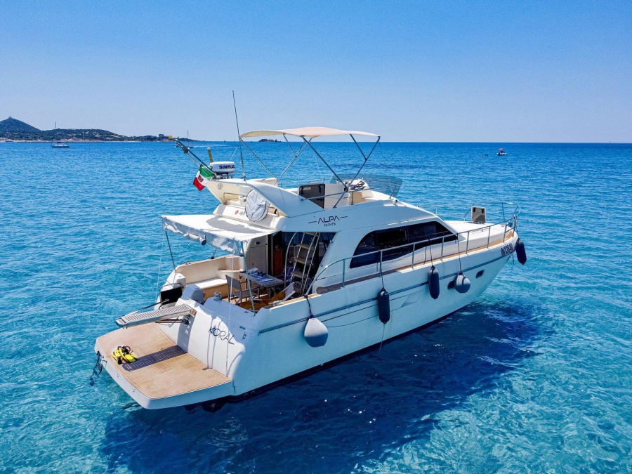 Photo #1 - Alpa Yachts 42 Fly (KORAL) in villasimius - 3240
