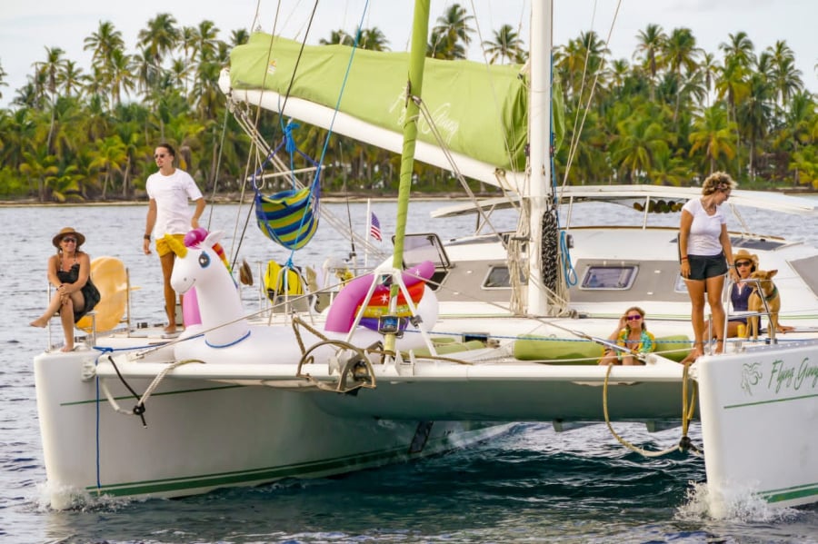 Photo #1 - Lagoon 55 (Flying Ginny) in San blas - 3427