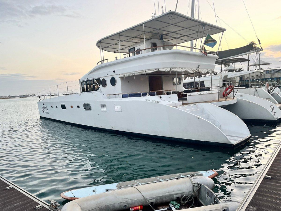 Photo #1 - Custom Built (Queen of Zanzibar) en Stone Town Marina - 64068