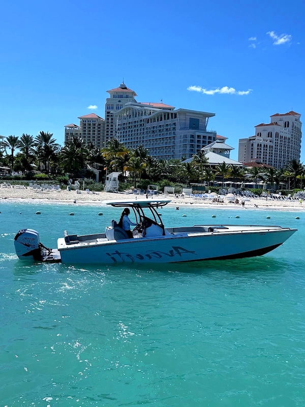 36ft Avanti Center Console | The Bahamas - 0