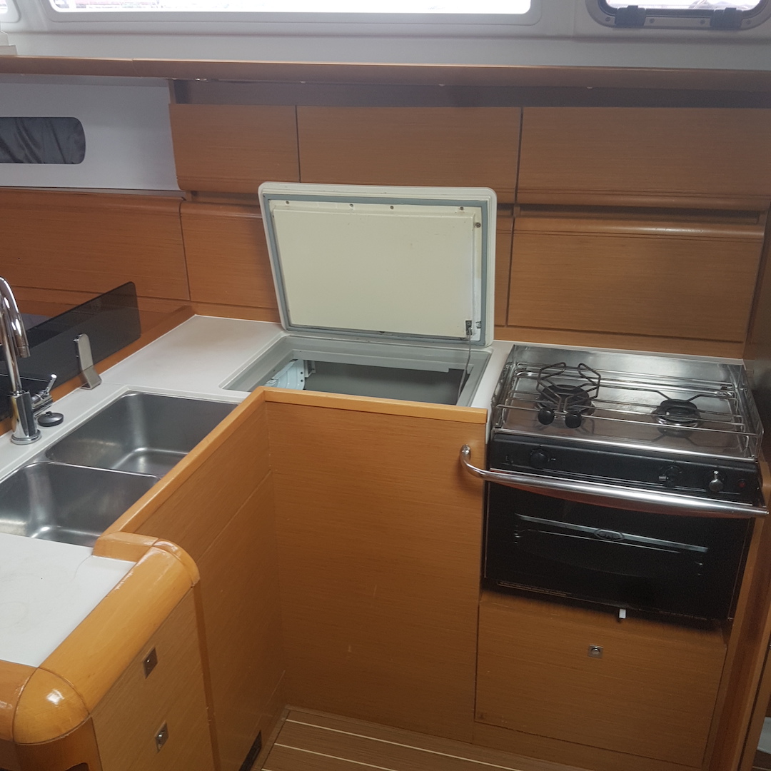 Photo #4 - Sun Odyssey 439 (Victoria of Sweden) in Tivat - 2886