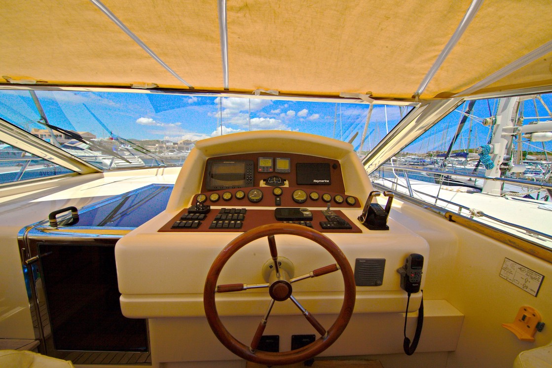 Photo #2 - GIANNETTI YACHTS (Remode) in Atene - 2933