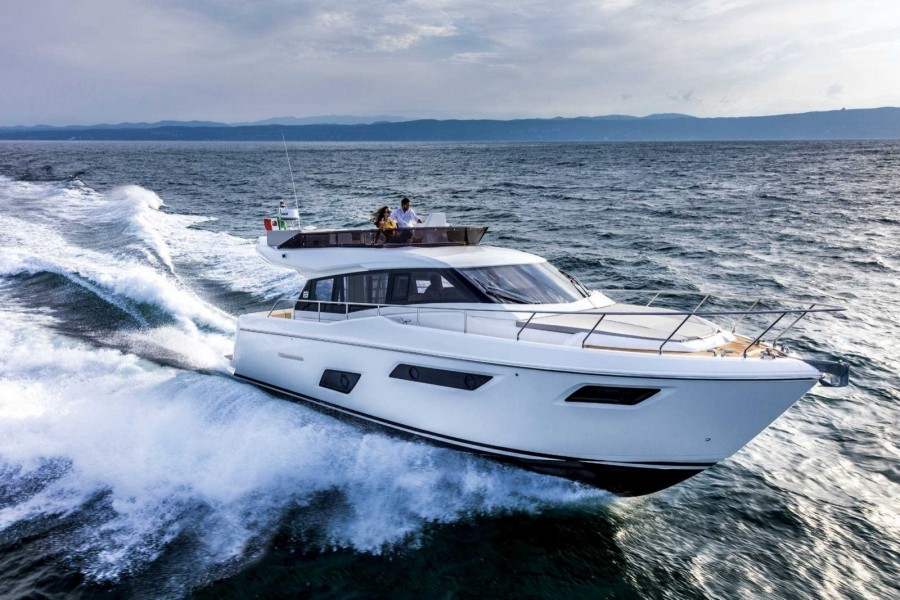 Photo #2 - Ferretti 450 (Silver) in Sibenik - 2959
