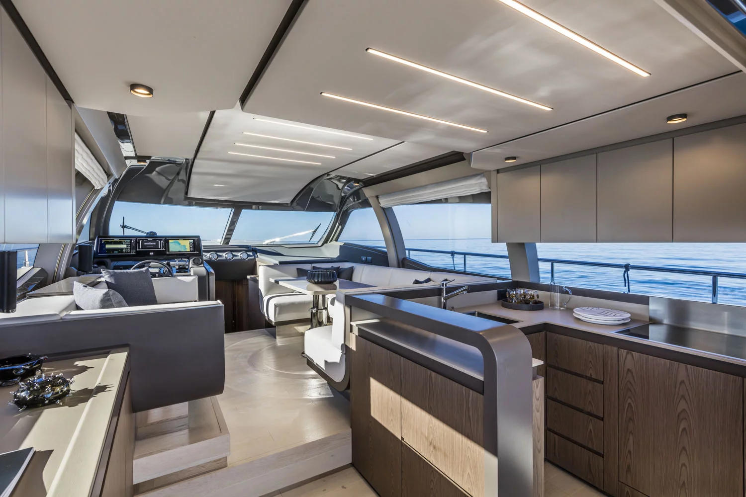 Ferretti 550 (Roch Antonio)  - 10