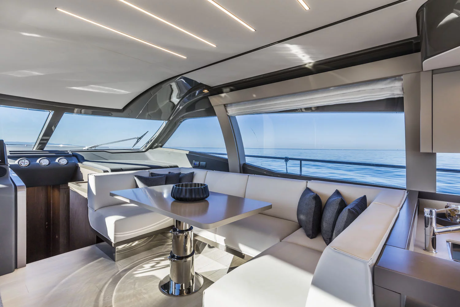 Ferretti 550 (Roch Antonio)  - 11