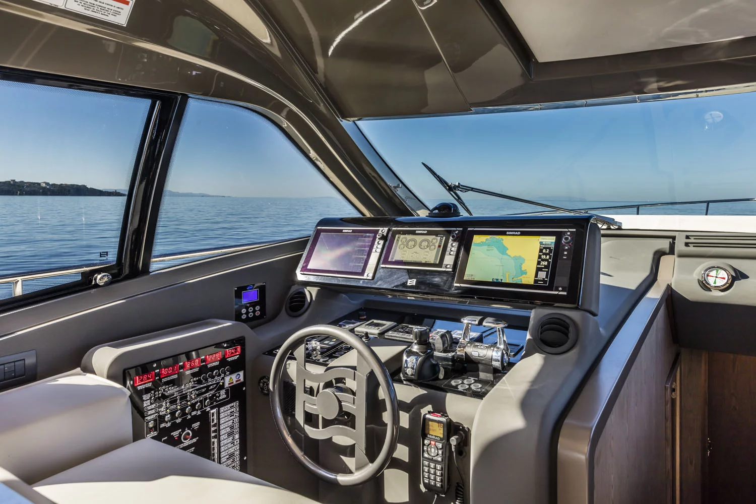 Ferretti 550 (Roch Antonio)  - 14