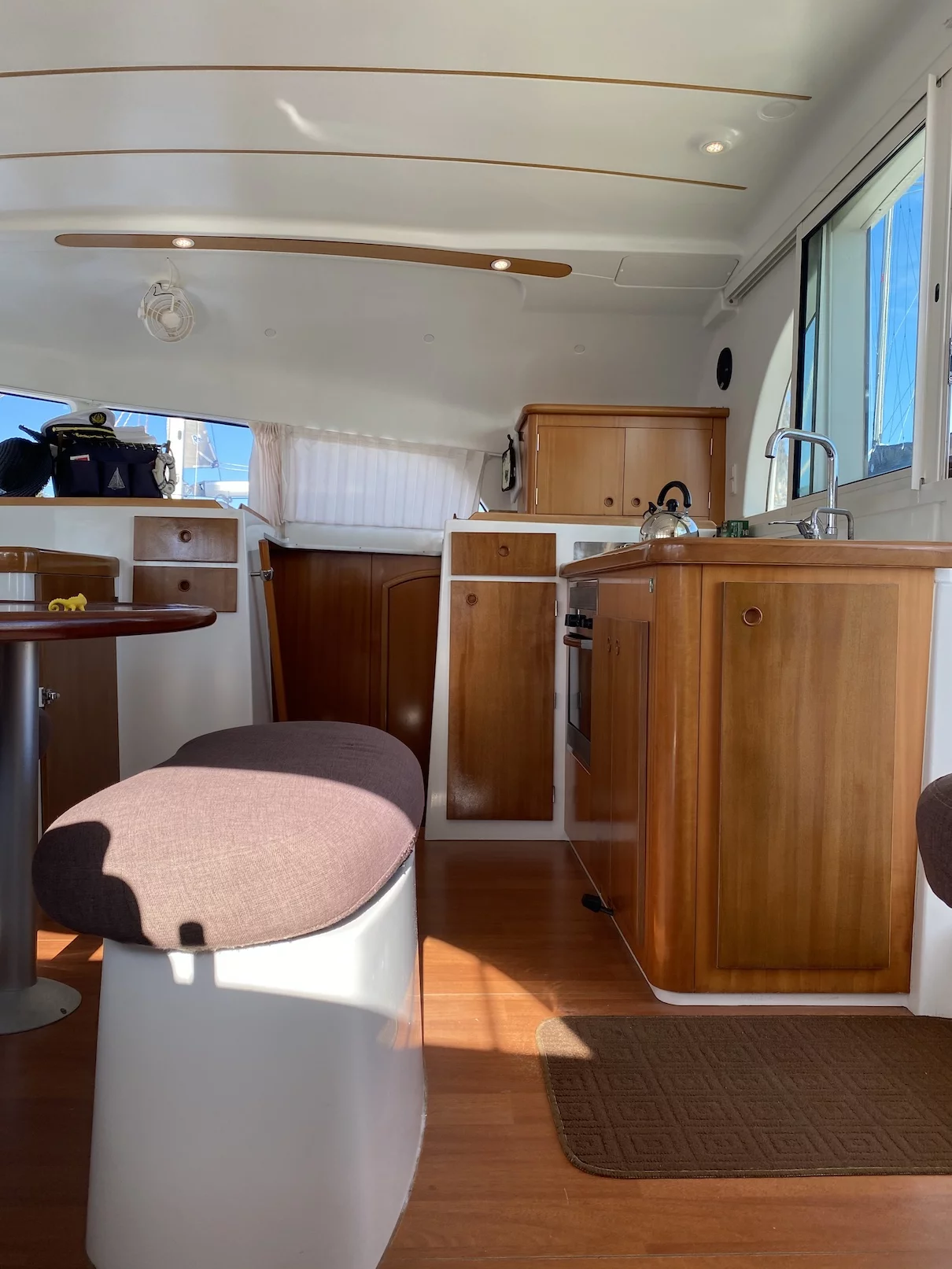 Lagoon 380 S2 (Per Caso)  - 14