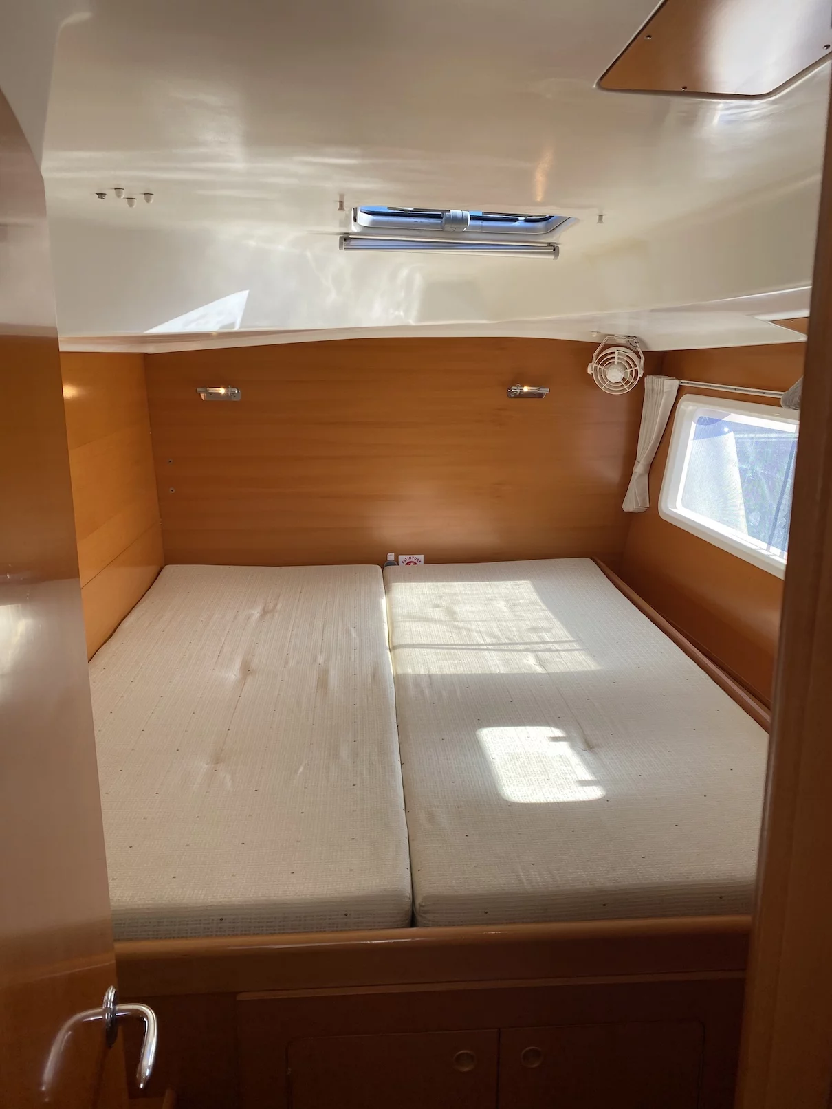 Lagoon 380 S2 (Per Caso)  - 18