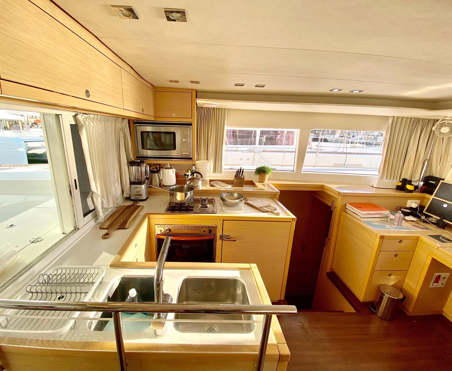 Lagoon 450 (Savana)  - 4