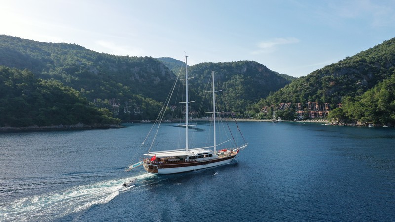 Photo #7 - Motor Sailer (Holiday 10) in Fethiye - 3052
