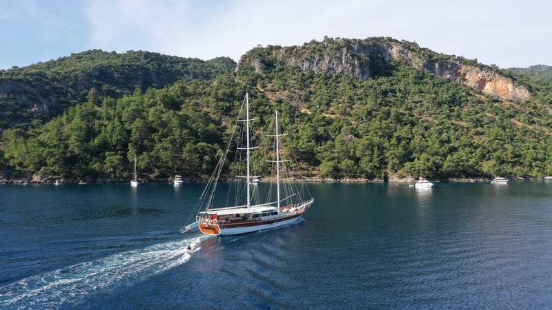 Photo #9 - Motor Sailer (Holiday 10) in Fethiye - 3052