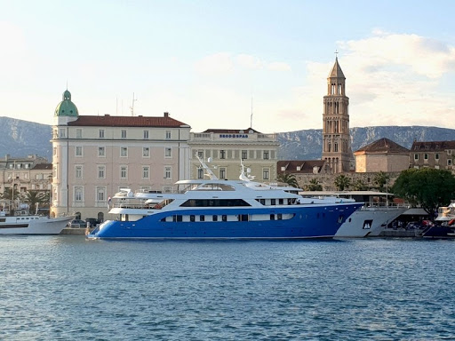 Photo #1 - Custom (Luxury Charter Yacht San Aantonio) in Split - 3064