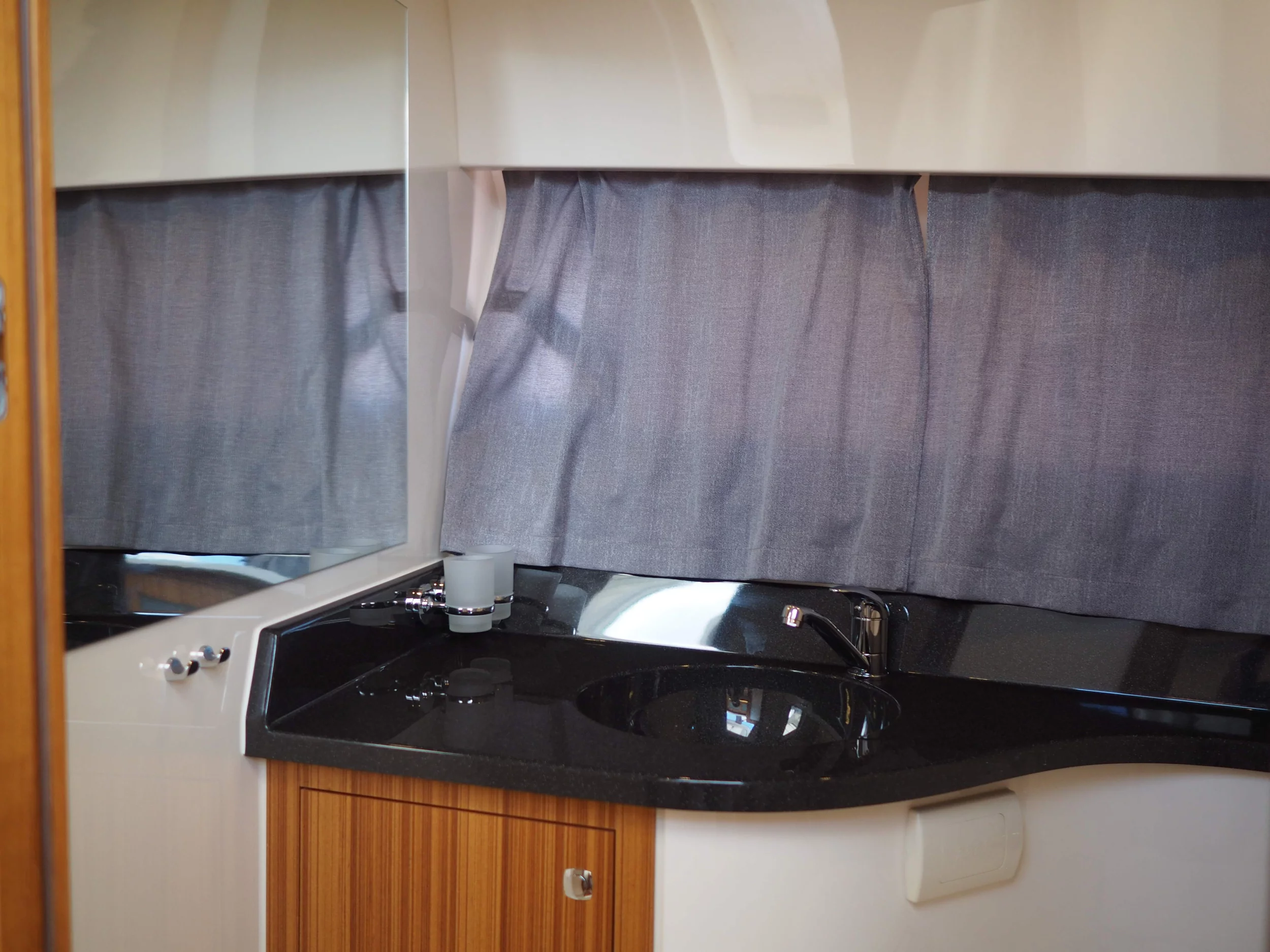 Marex 310 SUN CRUISER (PEPPER)  - 18