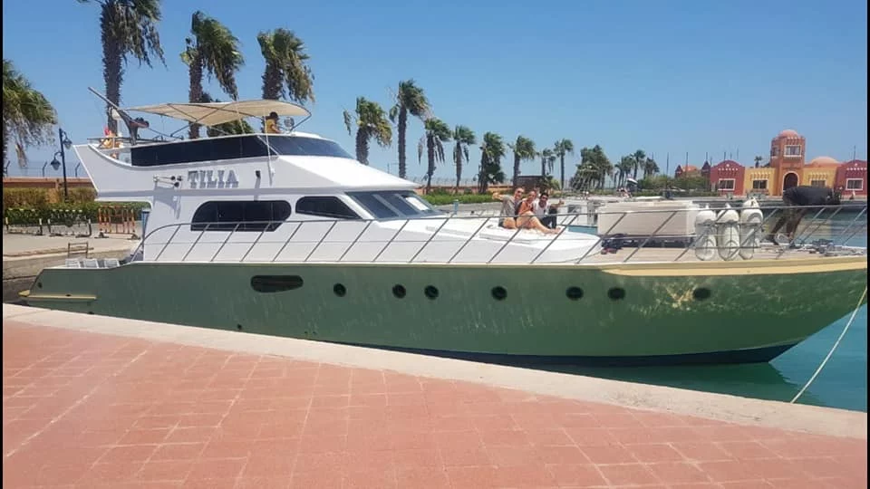 Power boat (Tilia)  - 3