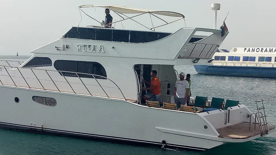 Power boat (Tilia)  - 4