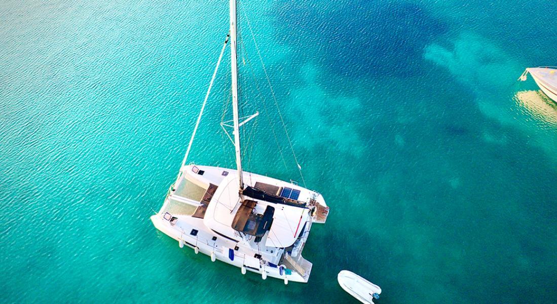 Photo #5 - Lagoon 42 (HeyBlue) in Paros - 3088