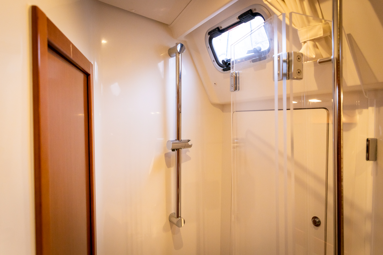 Photo #22 - Beneteau Oceanis 60 (Ultreya) in Fort-de-France - 3092