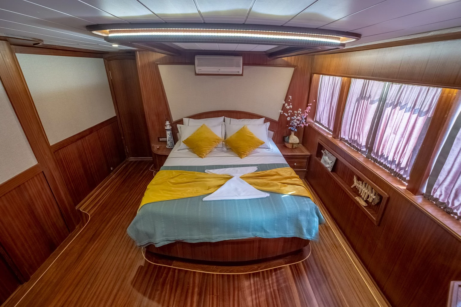 Trawler (COMPASS)  - 15