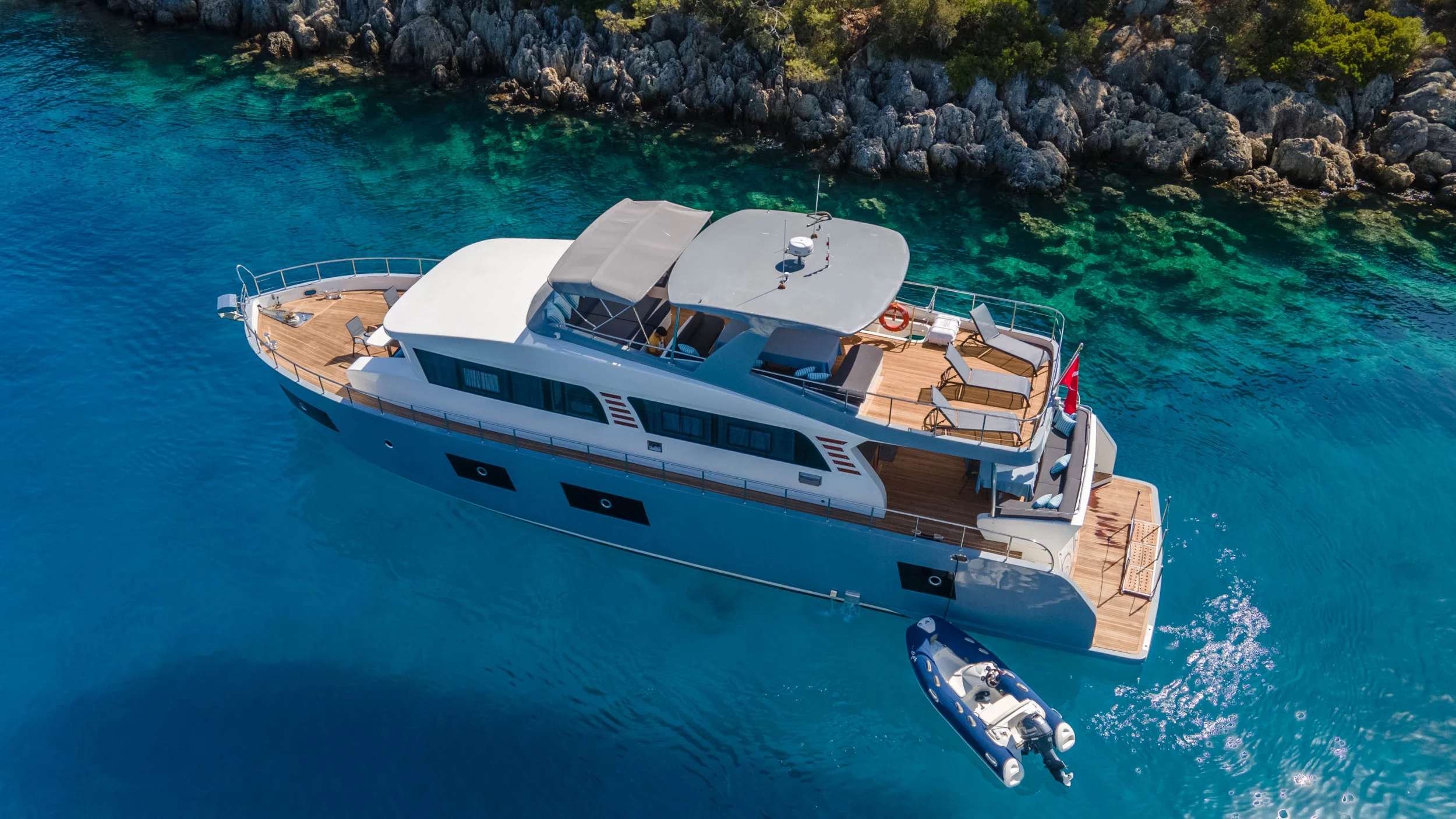 Trawler (COMPASS)  - 10