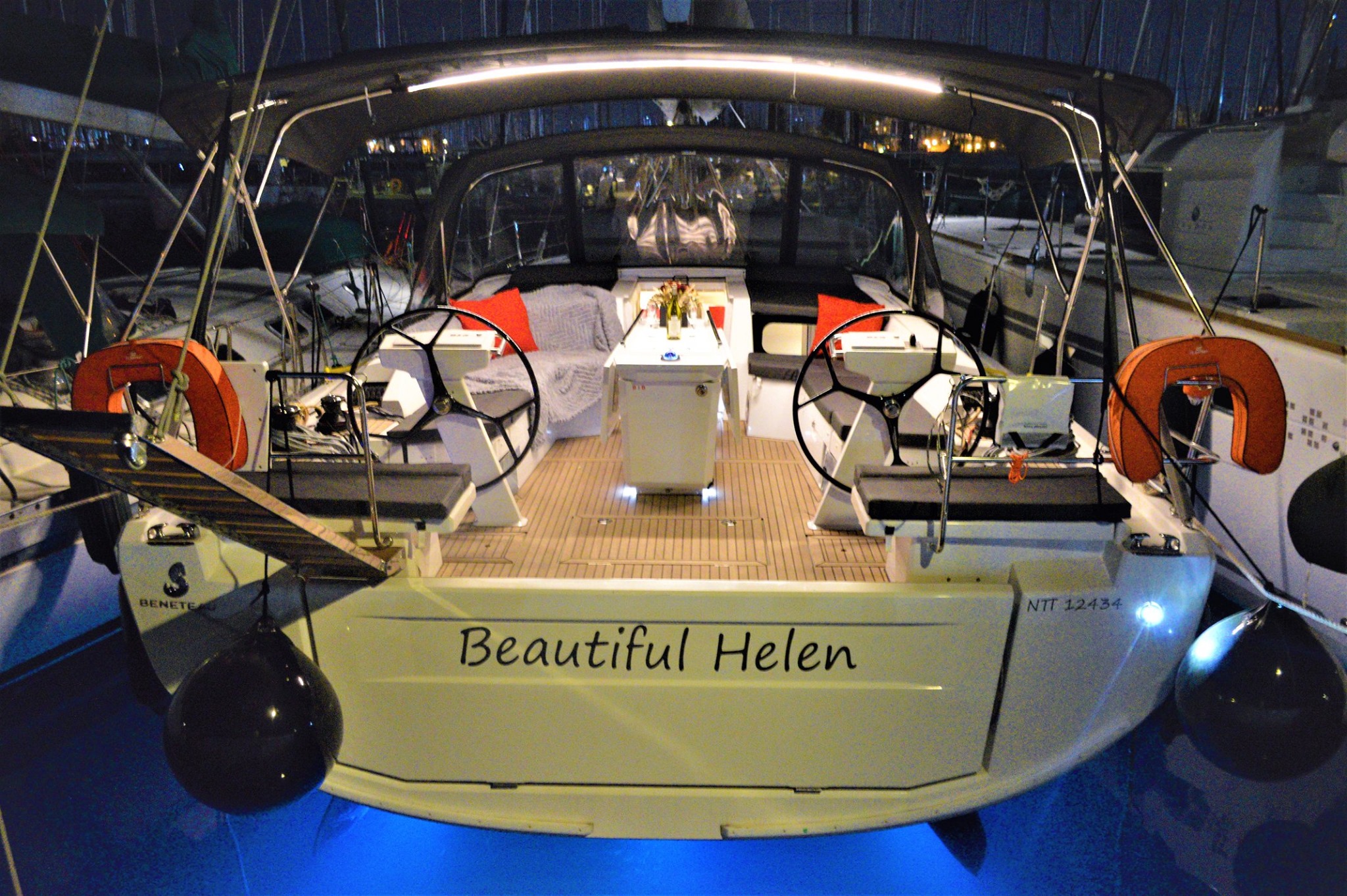 Photo #349 - OCEANIS 46.1 (SKIPPYX) in Le Marin - 26995