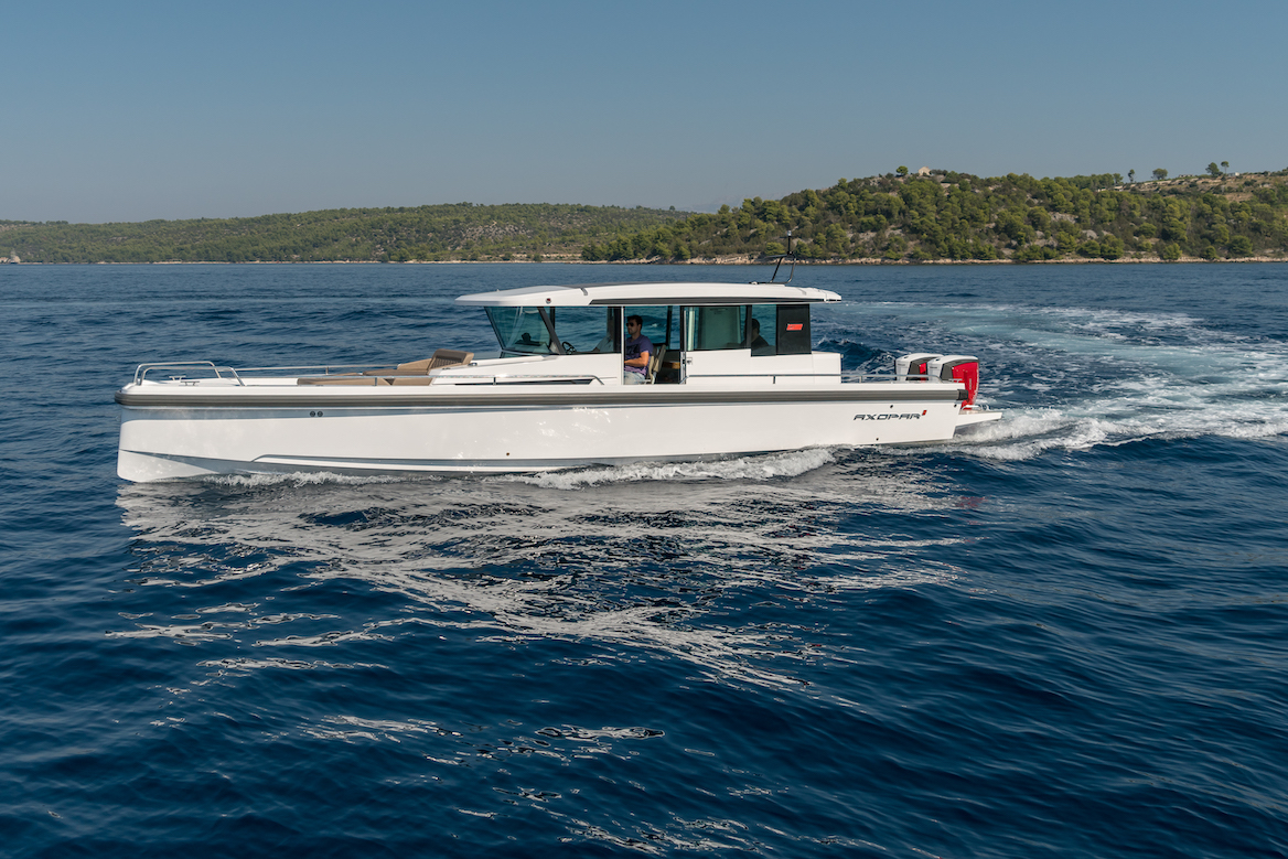 Photo #1 - Axopar 37 C (Miss G) en Split - 3098