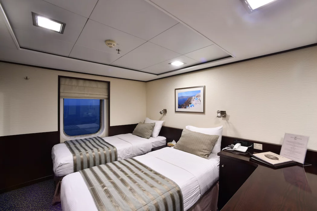 Motor Yacht (Harmony V)  - 6