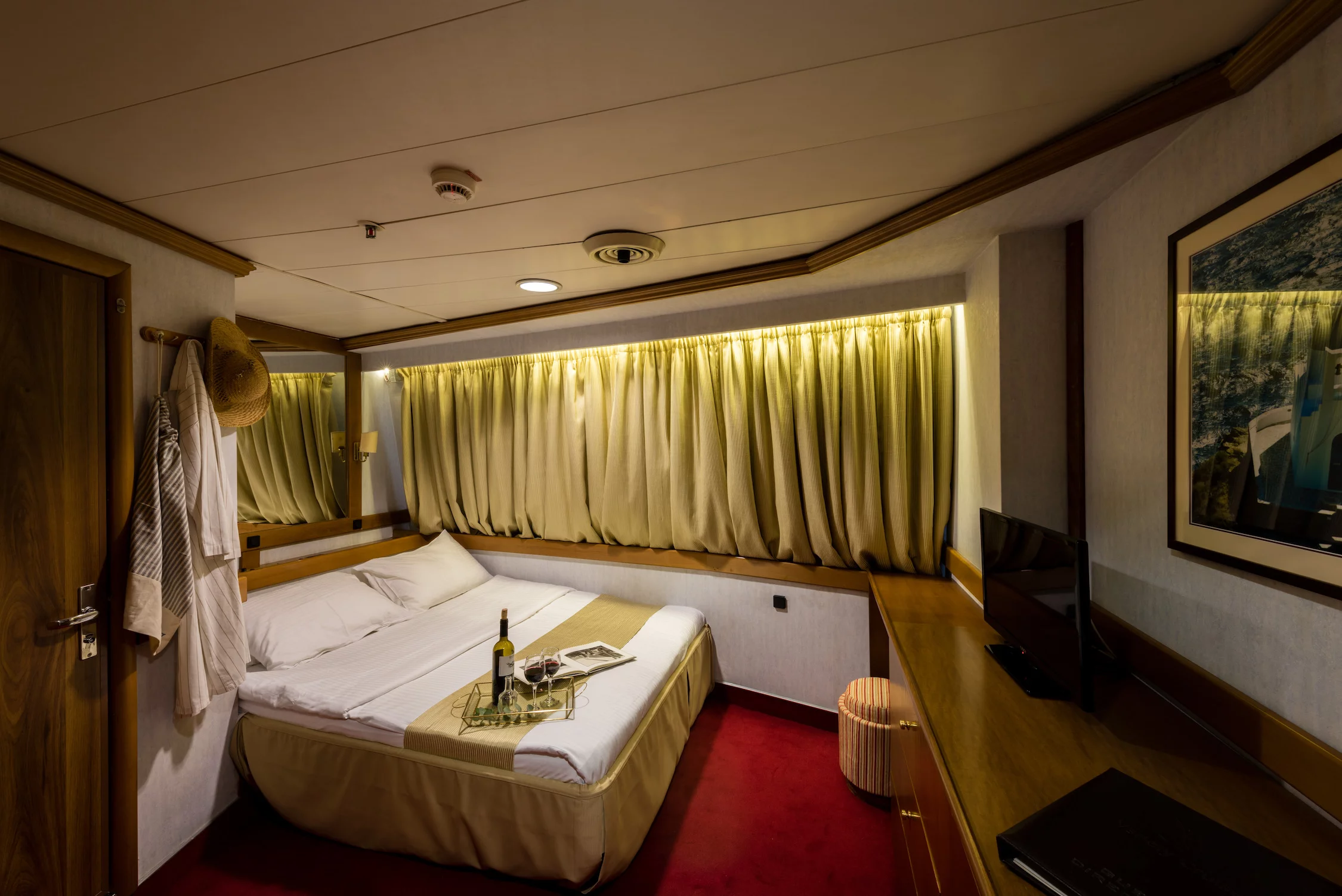Motor Sailer (Panorama)  - 9