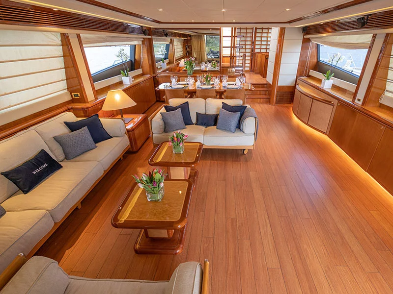 Ferretti 880 (Estia YI)  - 1