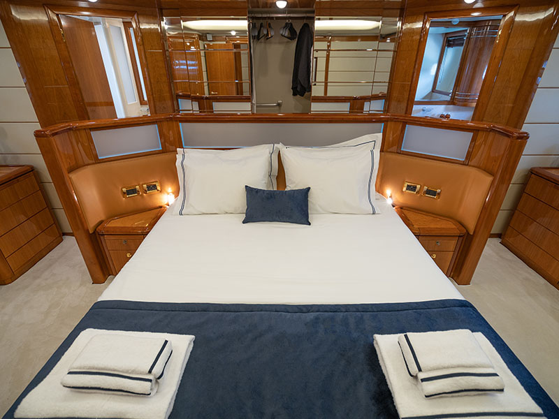 Photo #11 - Ferretti 880 (Estia YI) in Athen - 3114
