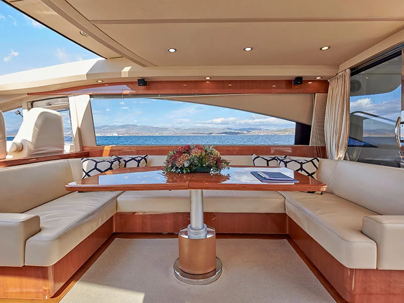 Princess V70 (Estia One)  - 3