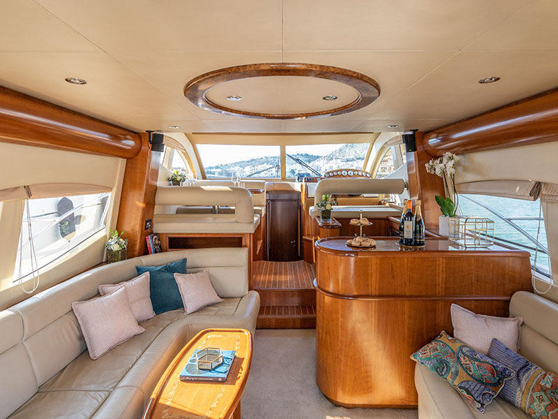 Photo #16 - Majesty 50 (Estia Two) in Atene - 3119