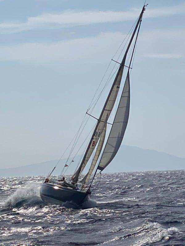 Photo #2 - Camper&Nicholsons 45 (Morning Cloud) en Syros - 3121