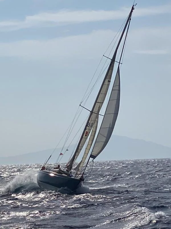 Camper&Nicholsons 45 (Morning Cloud)  - 1