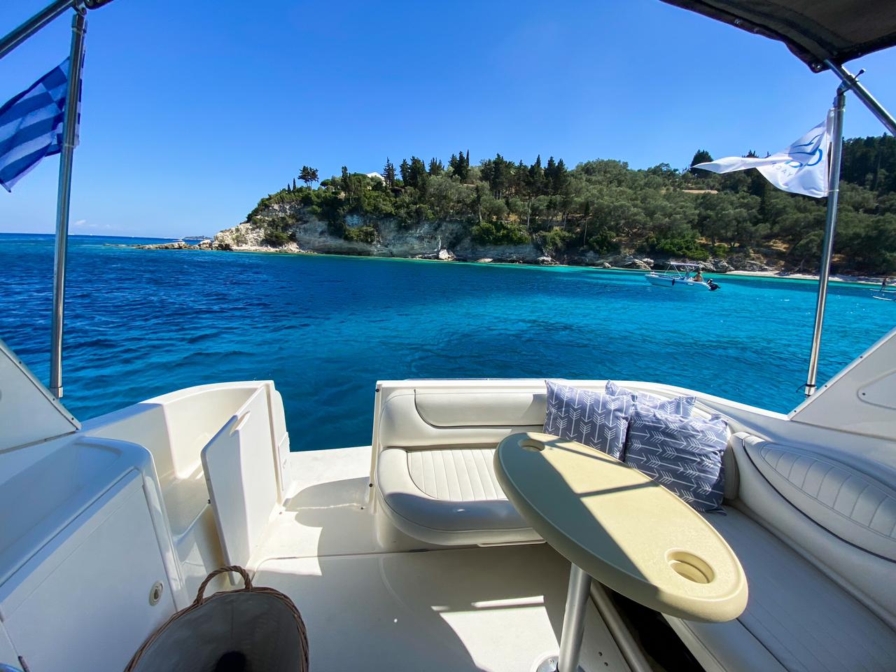 Photo #2 - Maxum 3100 SE (Maxum 3100 SE) in Corfu - 3138