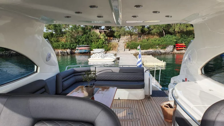 Sunseeker 56 Predator Hardtop (Sunseeker 56 Predator Hardtop)  - 1