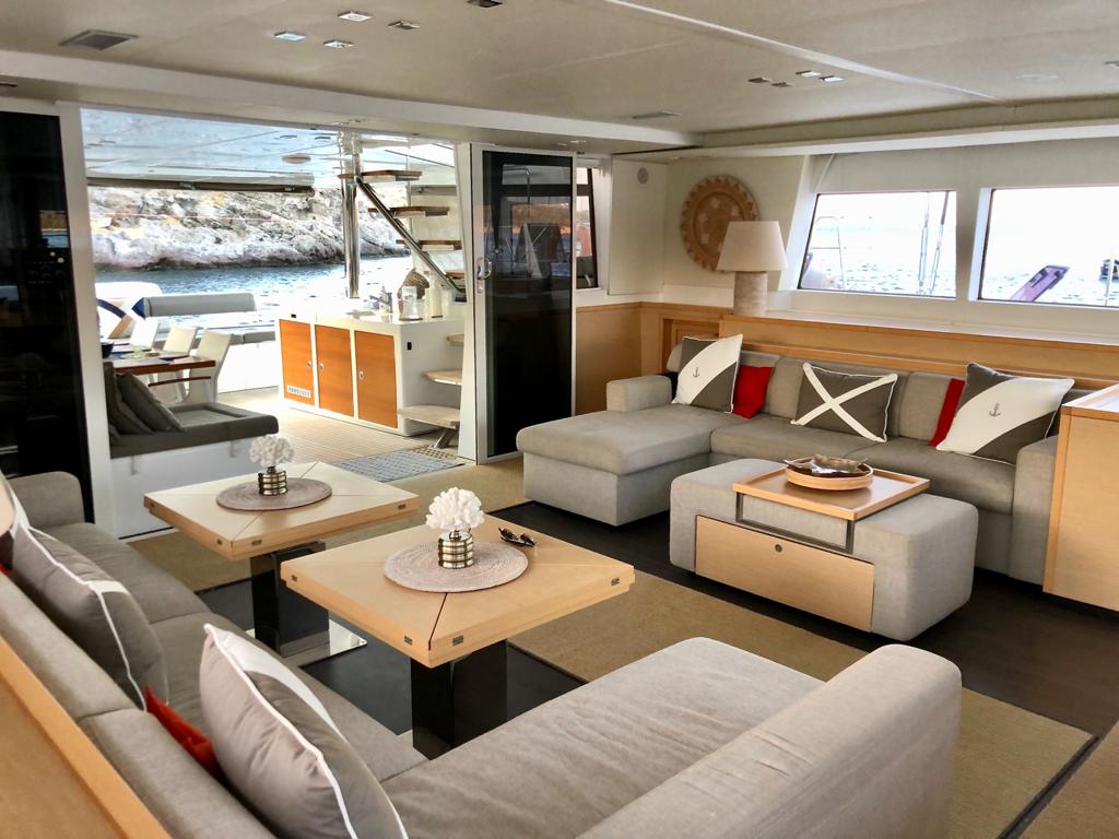 Photo #6 - LAGOON 620 (CAMARON) en Bodrum - 3150