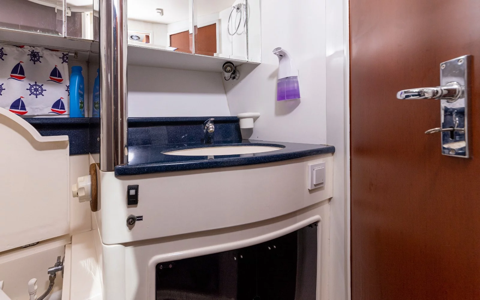 Fairline 40 (Lapina)  - 19