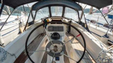 Bavaria Cruiser 32 (Lila)  - 1