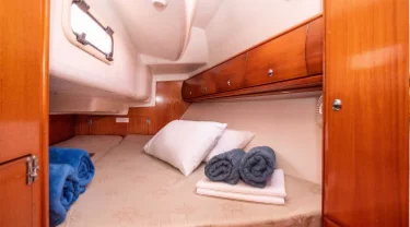 Bavaria Cruiser 32 (Lila)  - 4