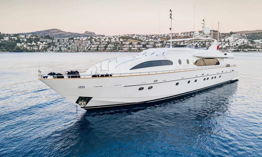 Falcon (Motorboat 35M)  - 0