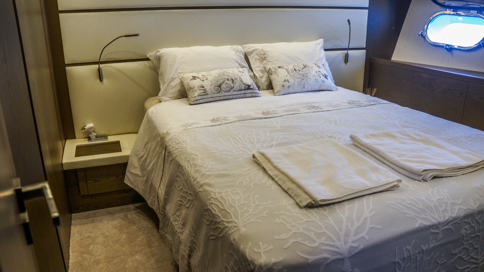 Photo #2 - Motorboat Sanlorenzo SI 72 (Motoryacht SL) en Bodrum - 3194