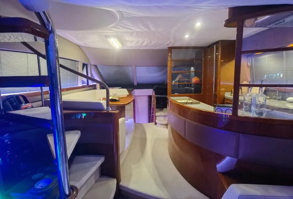 Princess V65 (Motorboat D)  - 19