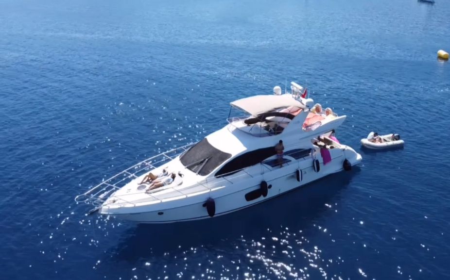 Photo #1 - Azimut 57 (Motoryacht Azimut 57) in Bodrum - 3198