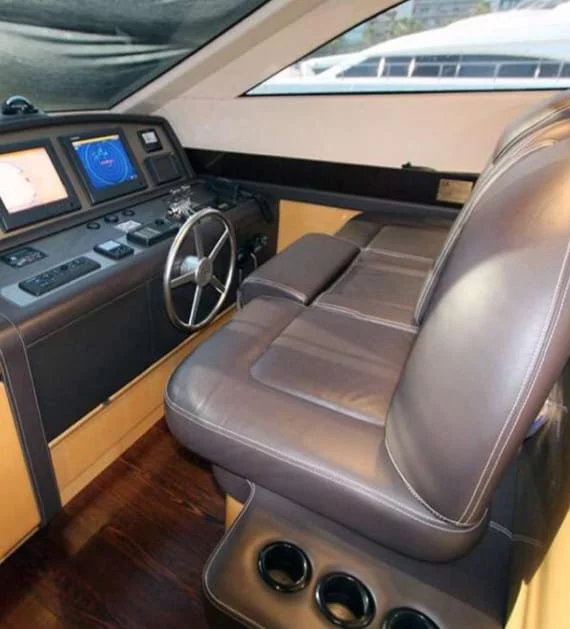 Motor boat Canados 86 (Motoryacht Caann)  - 4
