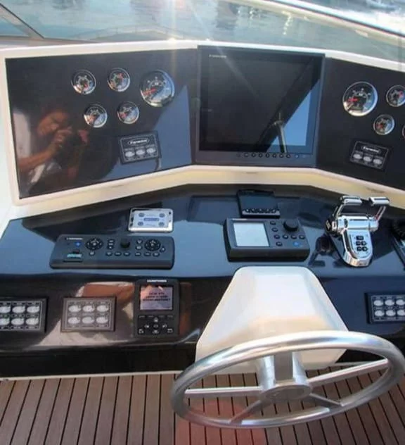 Motor boat Canados 86 (Motoryacht Caann)  - 10
