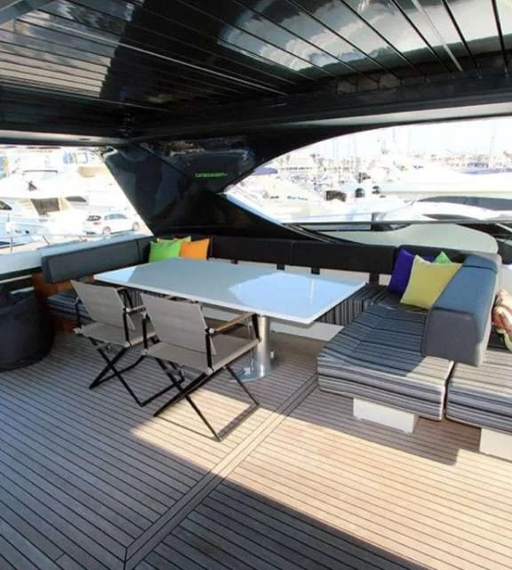 Motor boat Canados 86 (Motoryacht Caann)  - 16