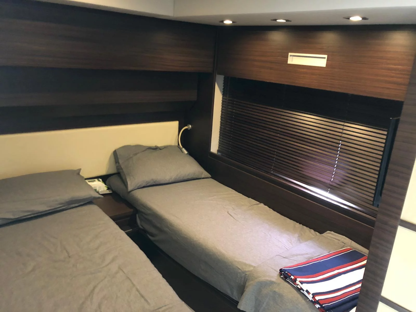 Motor boat Azimut 62S (Motoryacht 62S)  - 16