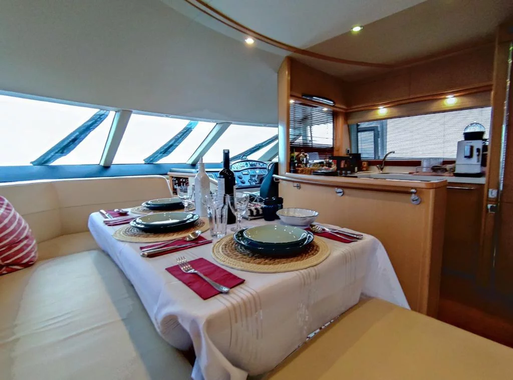 Princess 62 (Motorboat PRN)  - 13
